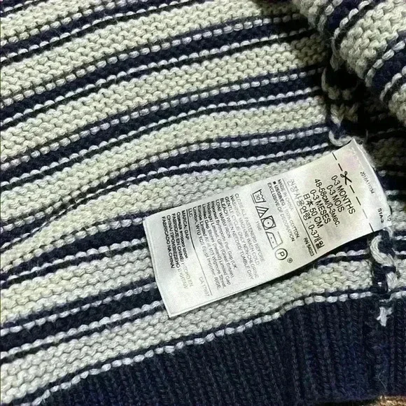 Baby GAP Gray & Navy Striped Sweater w/ Puppy Hood- “Baby Brannan Dog Sweater” - Picture 4 of 6